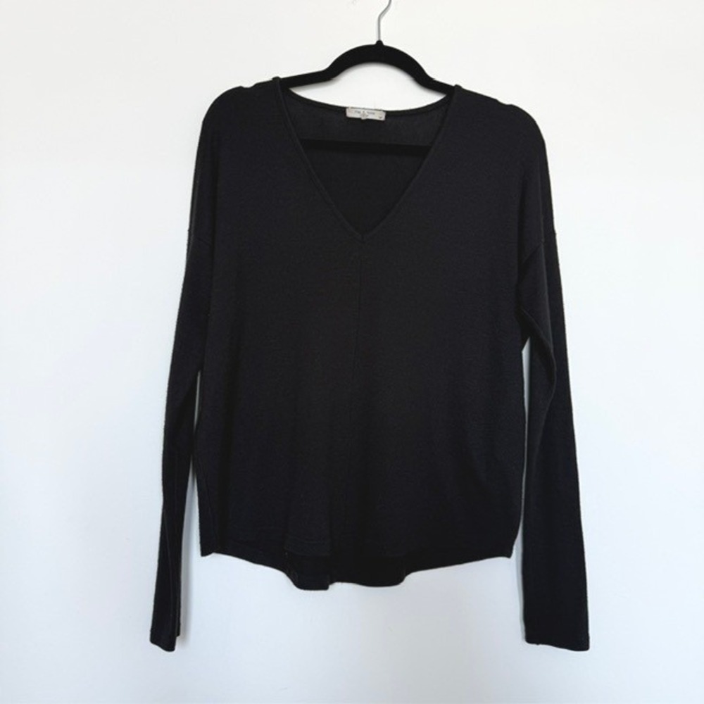 rag & bone Black Long Sleeve V-Neck Tee Size Small | Designer | $148 Retail